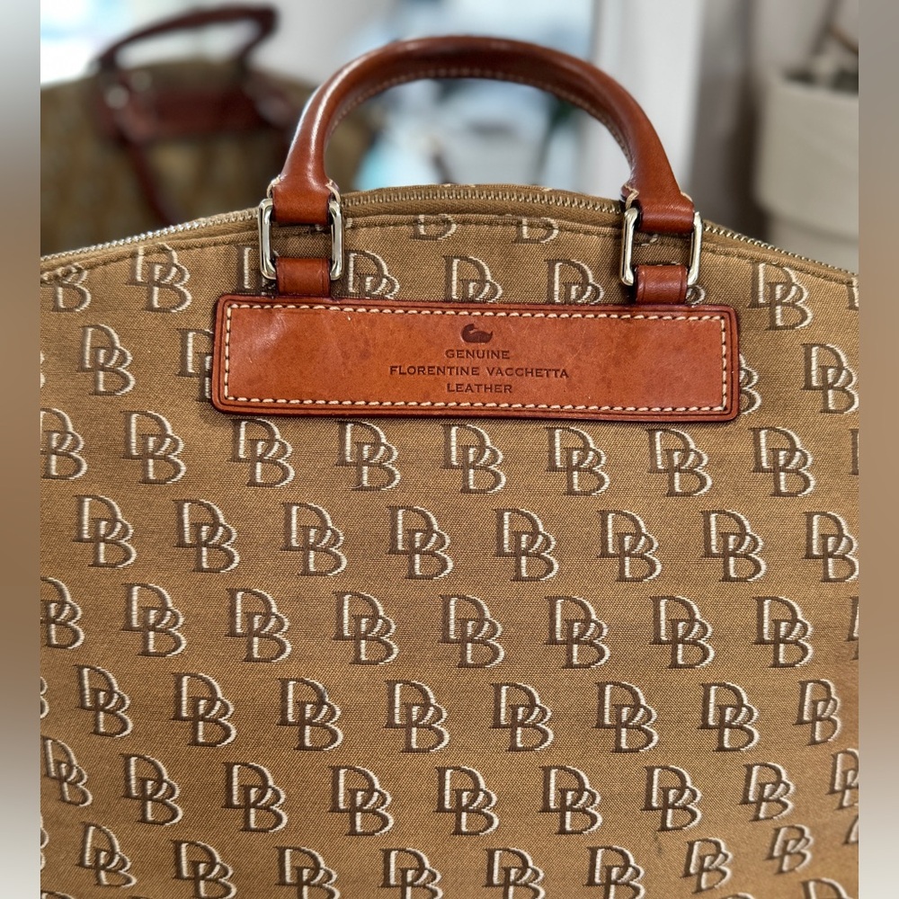 Dooney & Bourke Monogram Handbag - Picture 4 of 15